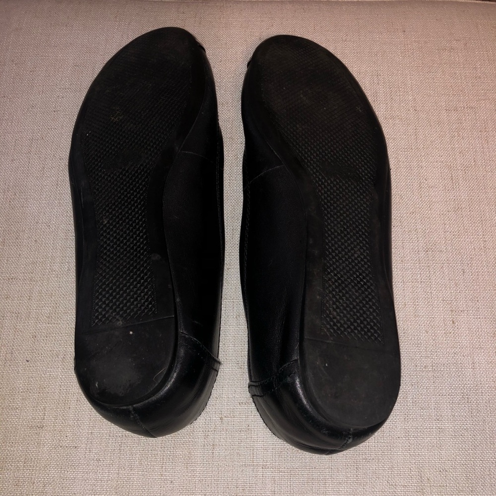 Black Coach Flats - Picture 7 of 7